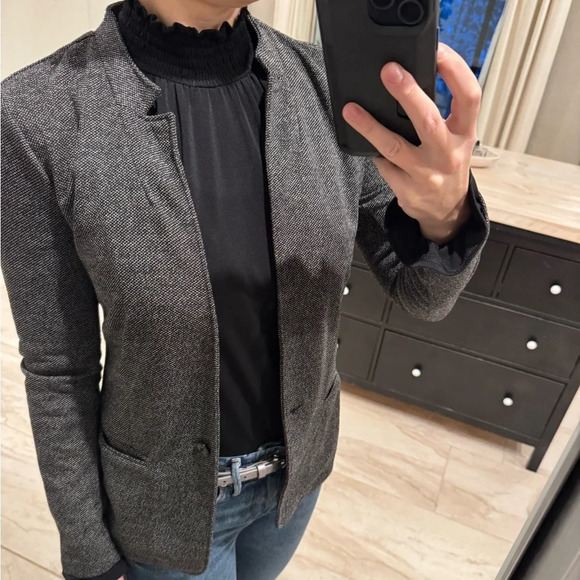 Banana Republic Blazer - Picture 15 of 16